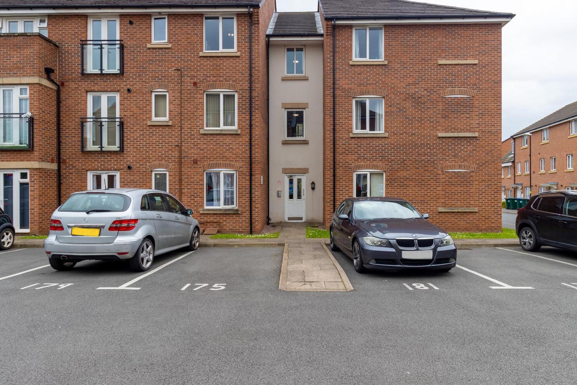 2-Br Executive En-Suite Apartment By Mbiz Coventry Exterior foto