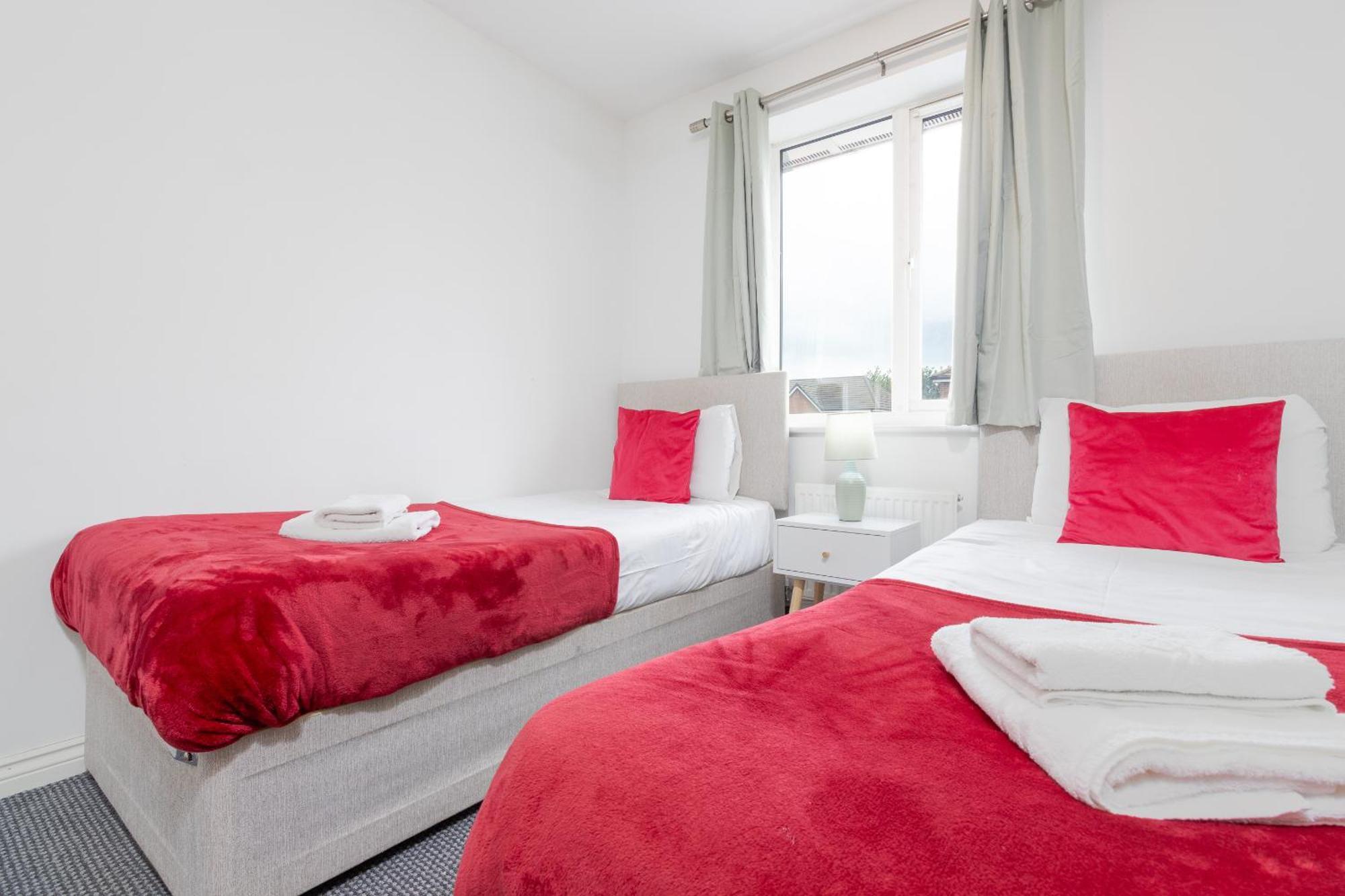 2-Br Executive En-Suite Apartment By Mbiz Coventry Exterior foto