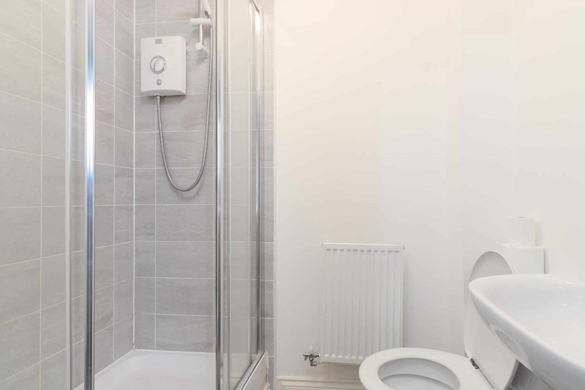 2-Br Executive En-Suite Apartment By Mbiz Coventry Exterior foto