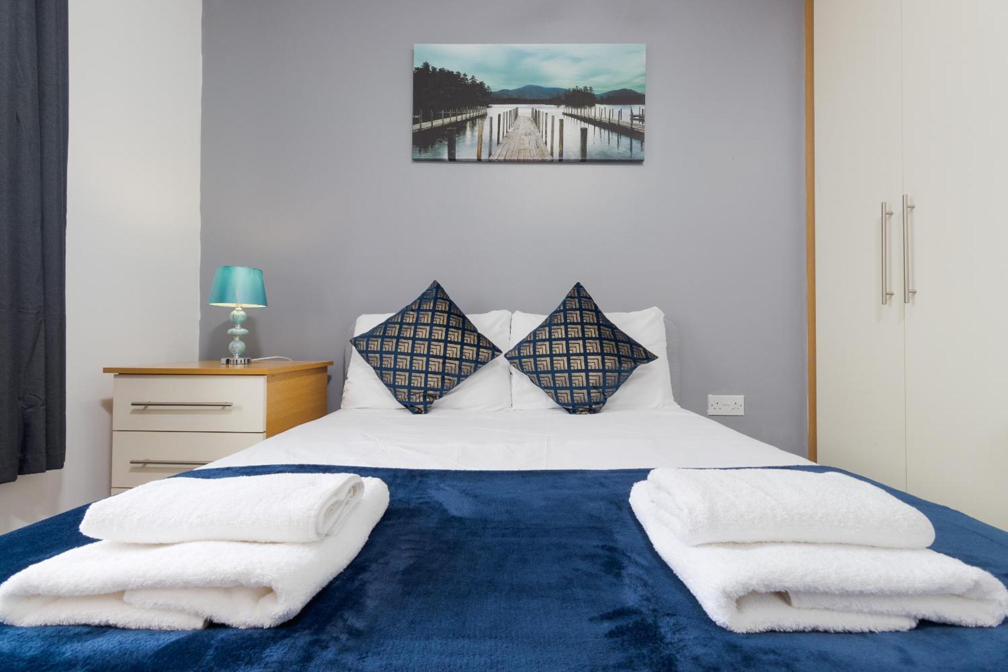 2-Br Executive En-Suite Apartment By Mbiz Coventry Exterior foto